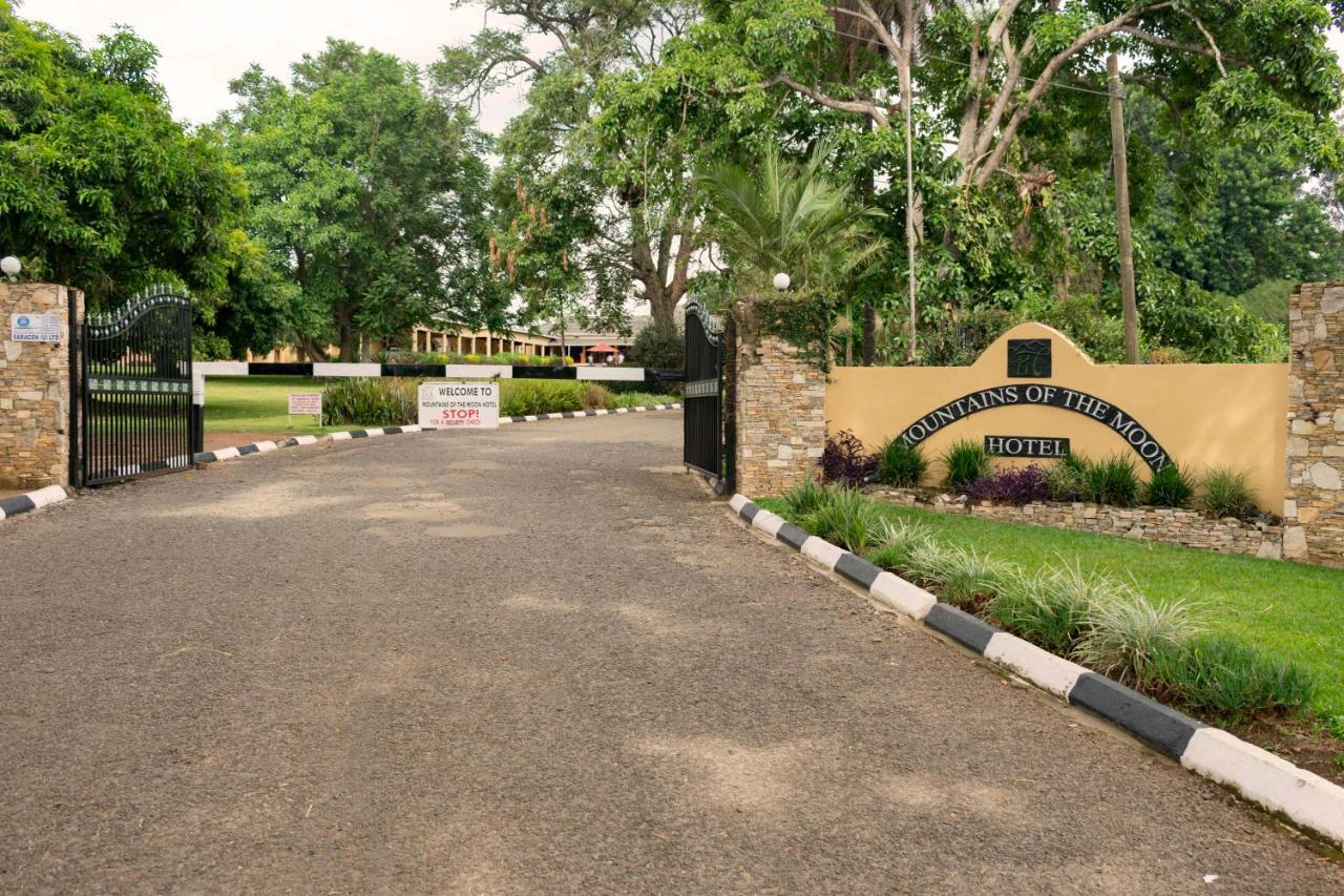 Mountains Of The Moon Hotel Fort Portal Buitenkant foto